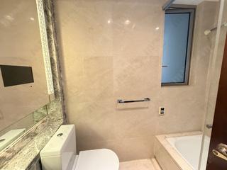 Wan Chai - The Avenue 14