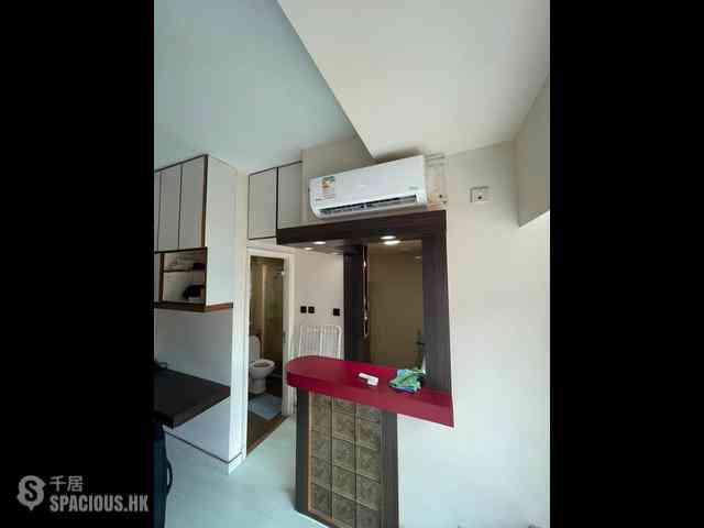 Sheung Wan - Queen's Terrace 20