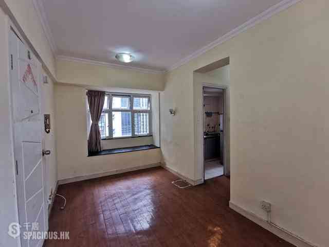 Wan Chai - Silvervale Mansion 02