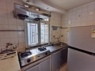 Wan Chai - Silvervale Mansion 03