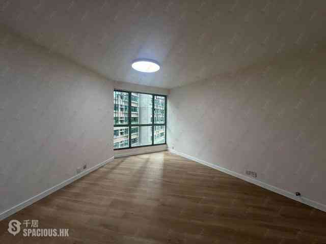 Mid Levels Central - Goldwin Heights 05