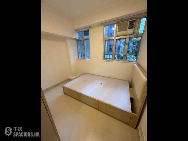 Wan Chai - Man Hee Mansion 05