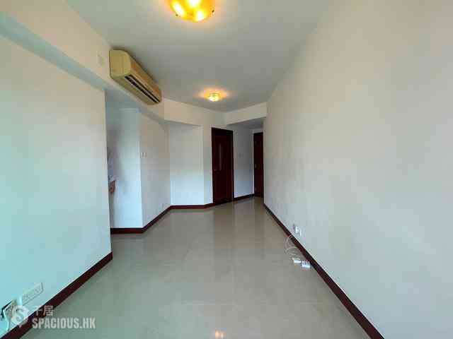 Kennedy Town - The Merton 02
