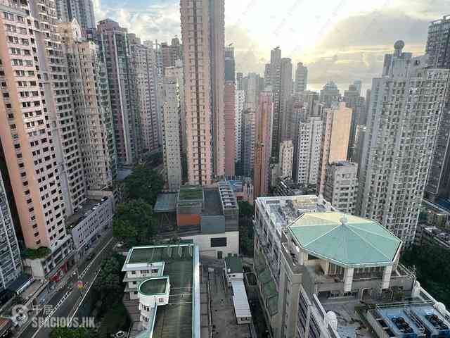 Mid Levels West - Euston Court Block 1 10