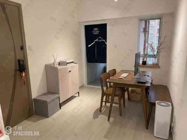 Sai Ying Pun - Ying Wa Court 03