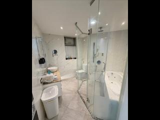 West Kowloon - Sorrento Phase 1 Block 5 11