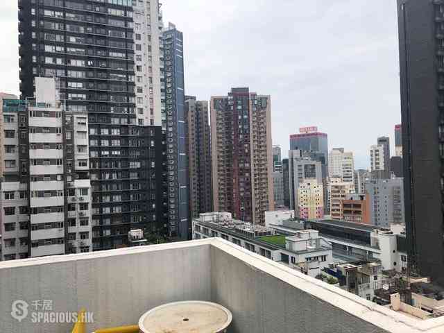 Soho - Chung Hing Court 01