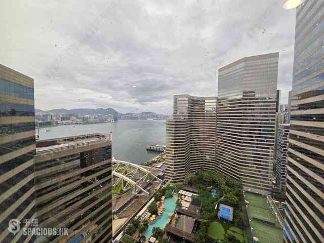 Wan Chai - Convention Plaza Apartments 02