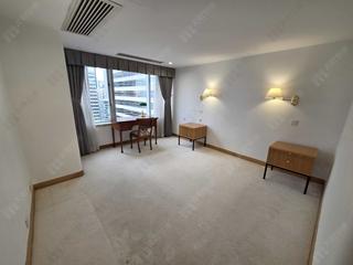 Wan Chai - Convention Plaza Apartments 08