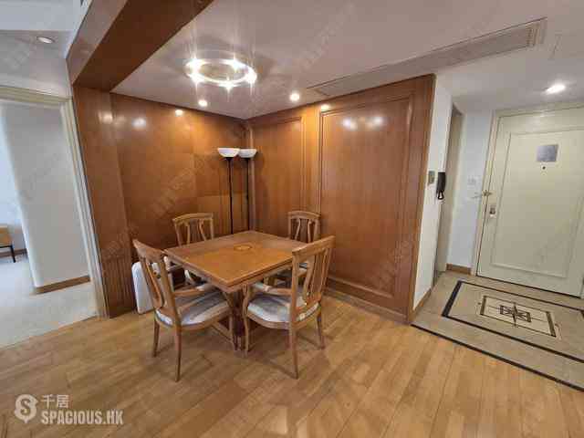 Wan Chai - Convention Plaza Apartments 10