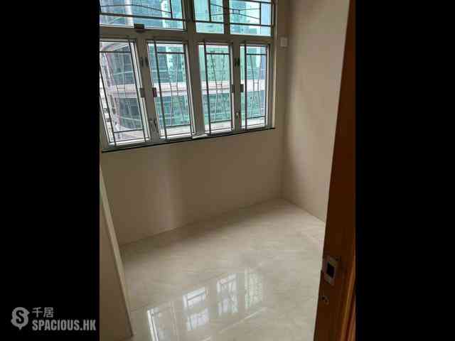Mong Kok - Wah May Building 02