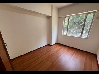 Mid Levels West - Realty Gardens London Court (Block 1) London Court 02