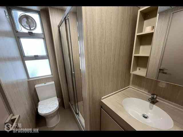Mid Levels West - Realty Gardens London Court (Block 1) London Court 09