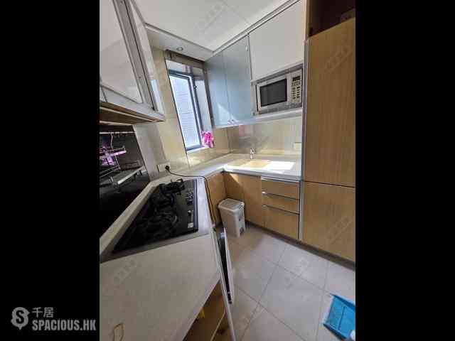 Tai Kok Tsui - The Long Beach Tower 6 10