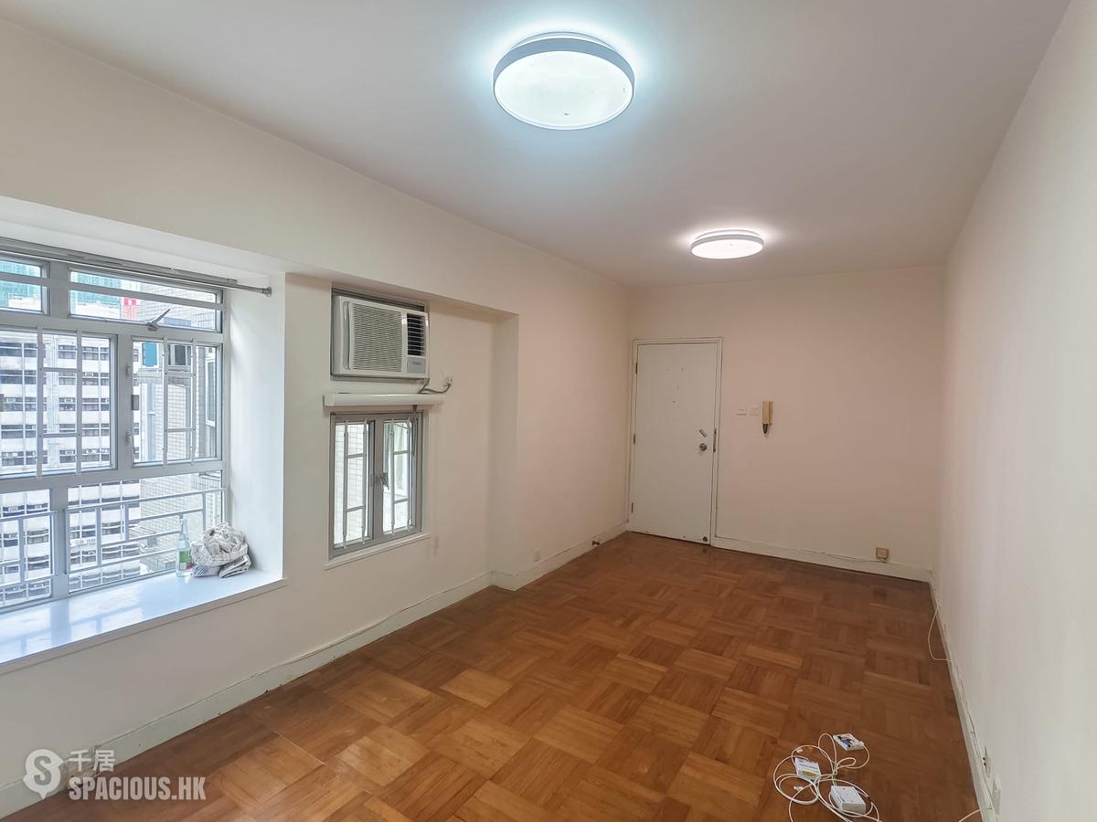 Wan Chai - Manrich Court 01