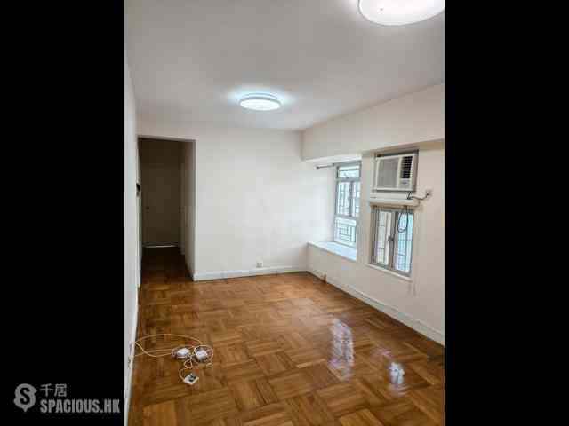Wan Chai - Manrich Court 02
