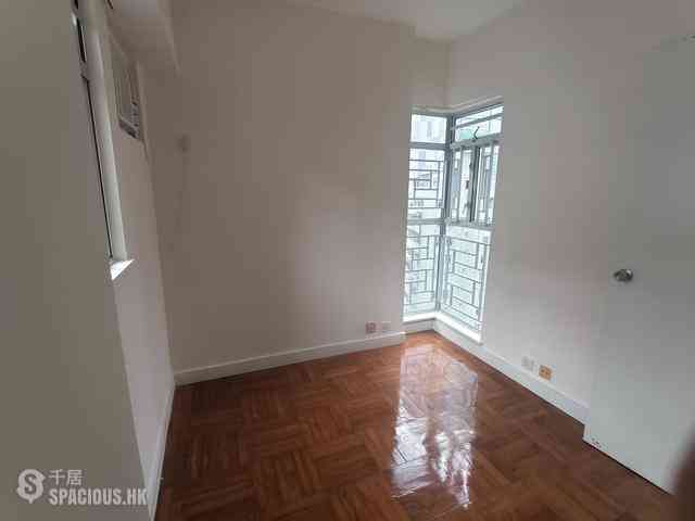 Wan Chai - Manrich Court 08