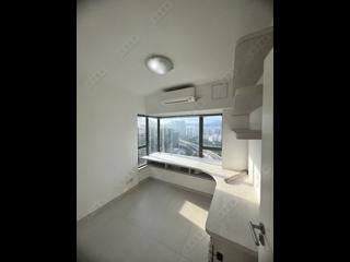 Tai Kok Tsui - Island Harbourview Block 10 03