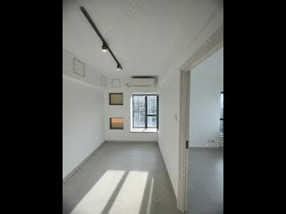 Tai Kok Tsui - Island Harbourview Block 10 04