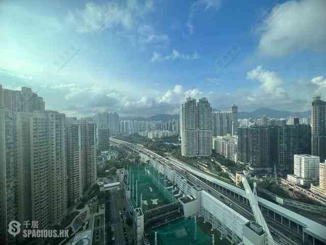 Tai Kok Tsui - Island Harbourview Block 10 09