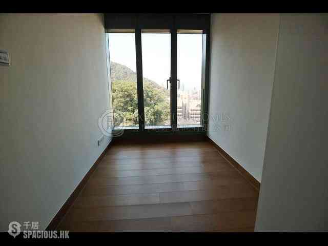 Mid Levels West - University Heights Tower 3 06