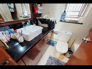 West Kowloon - Sorrento Phase 1 Block 5 08