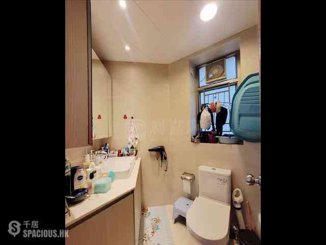West Kowloon - Sorrento Phase 1 Block 5 10