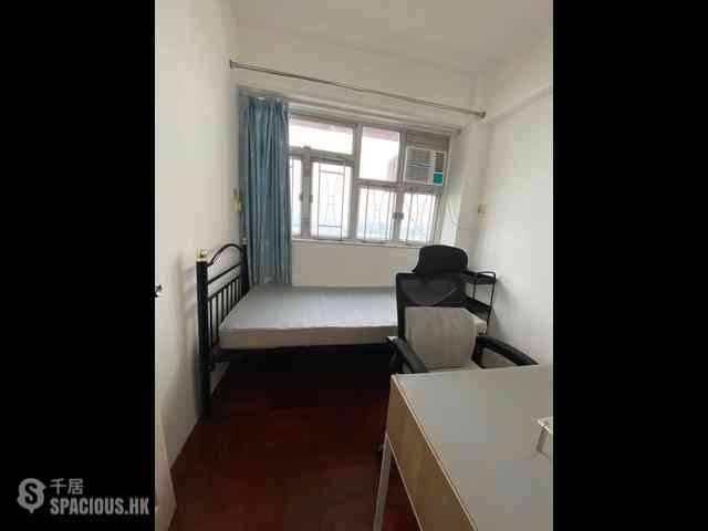 Sai Ying Pun - Kwan Yick Building 02