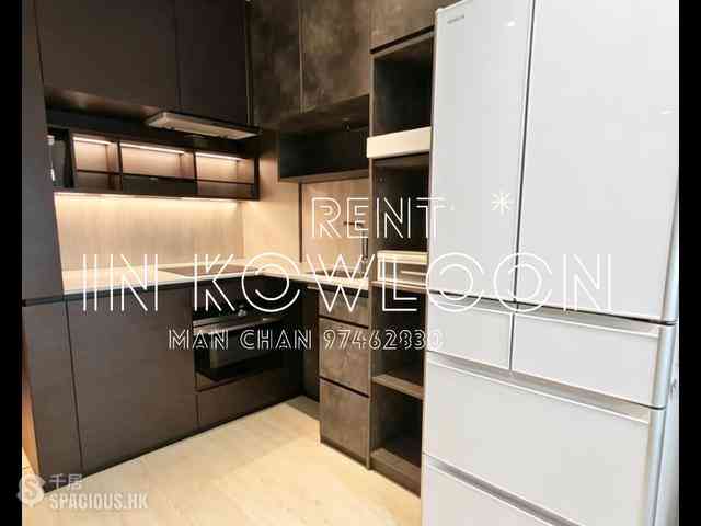 Mong Kok - Skypark 01