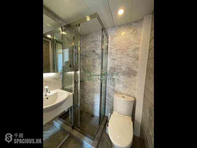 Sai Ying Pun - High Park 99 06