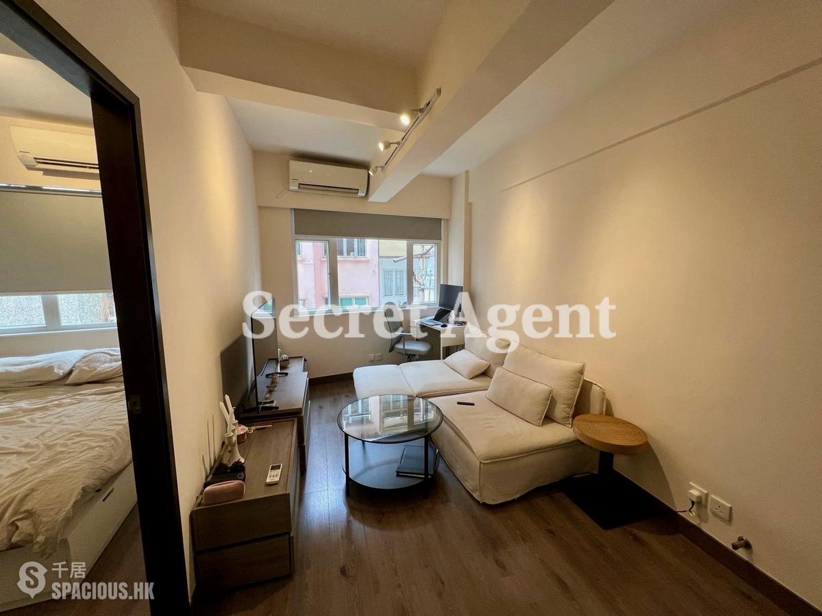 Central - 28, Peel Street 01