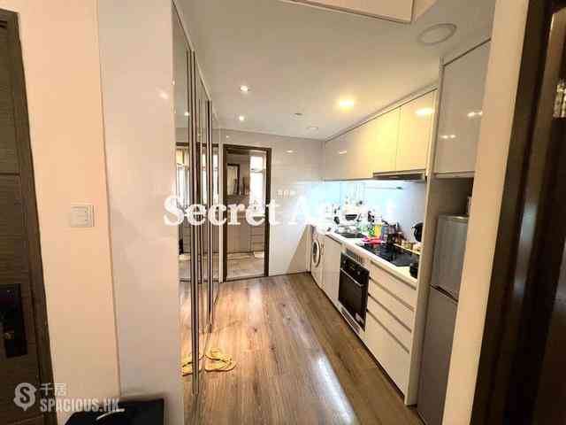 Central - 28, Peel Street 03