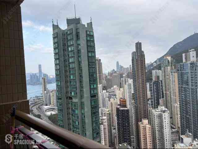 Kennedy Town - The Merton Tower 1 01