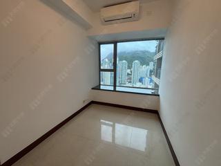 Kennedy Town - The Merton Tower 1 05