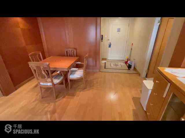 Wan Chai - Convention Plaza Apartments 05
