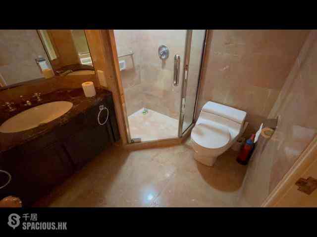Wan Chai - Convention Plaza Apartments 07
