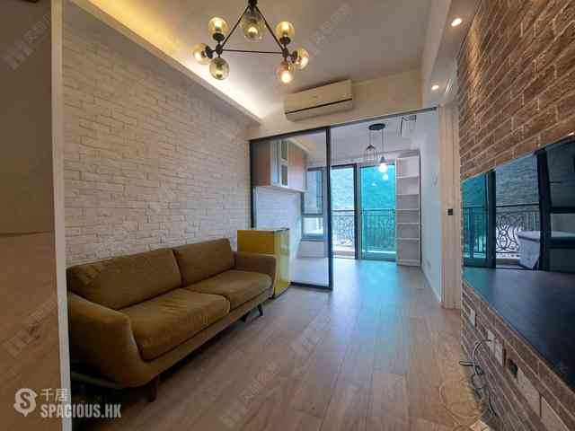 Kennedy Town - The Merton Tower 2 02