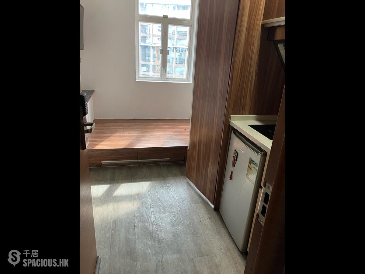 Causeway Bay - Hennessy Apartments 01