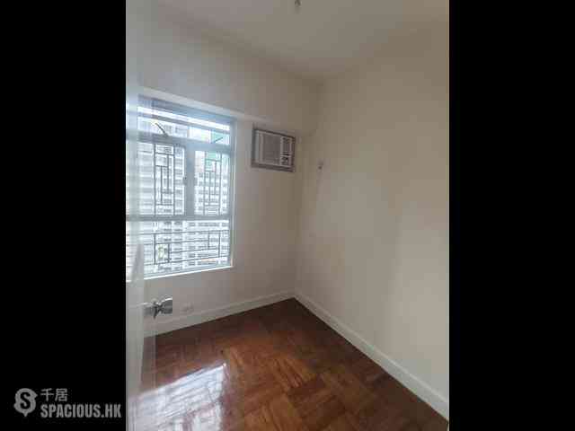Wan Chai - Manrich Court 10