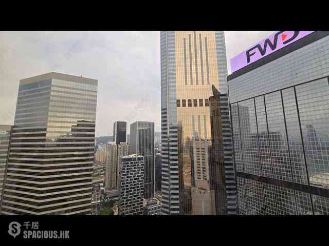 Wan Chai - Convention Plaza Apartments 04