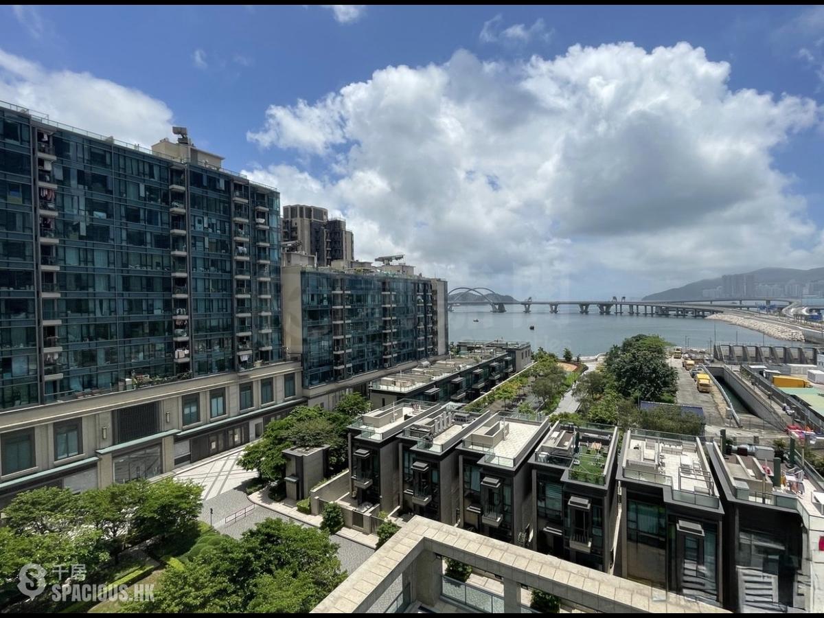 Tseung Kwan O - Capri 01