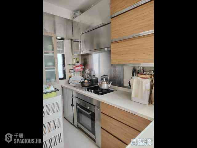 Mid Levels West - Rowen Court 05