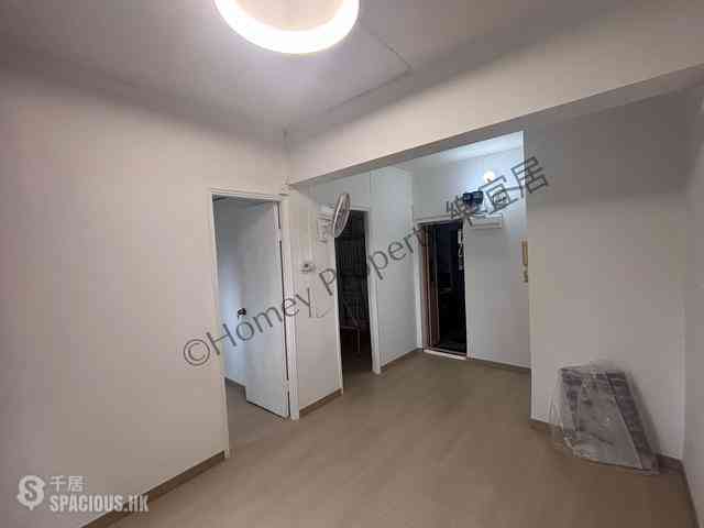 Sai Ying Pun - 224-226, Des Voeux Road West 03