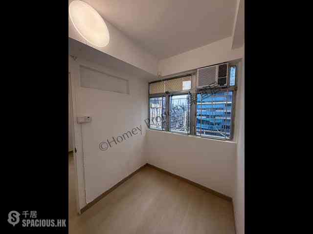 Sai Ying Pun - 224-226, Des Voeux Road West 06