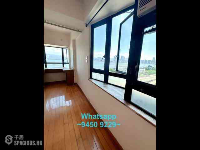 Sai Ying Pun - Connaught Garden 01