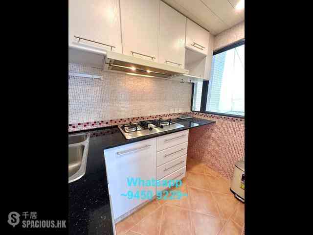 Sai Ying Pun - Connaught Garden 09