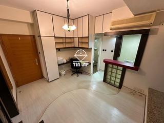 Sheung Wan - Queen's Terrace 03