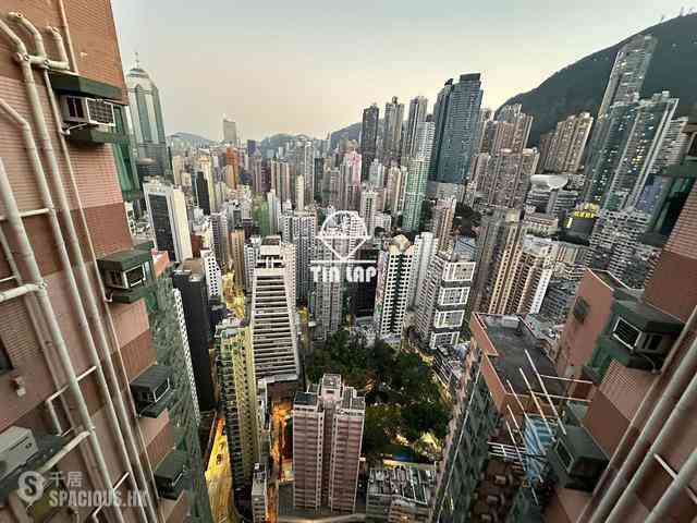Sheung Wan - Queen's Terrace 08