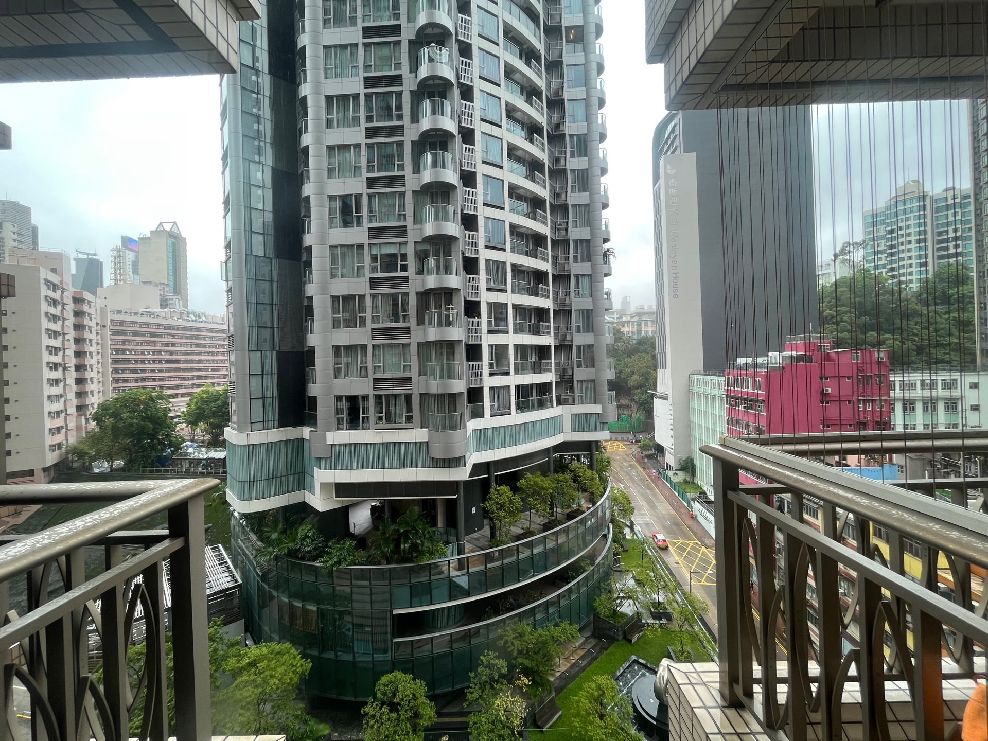 Wan Chai - The Zenith 01