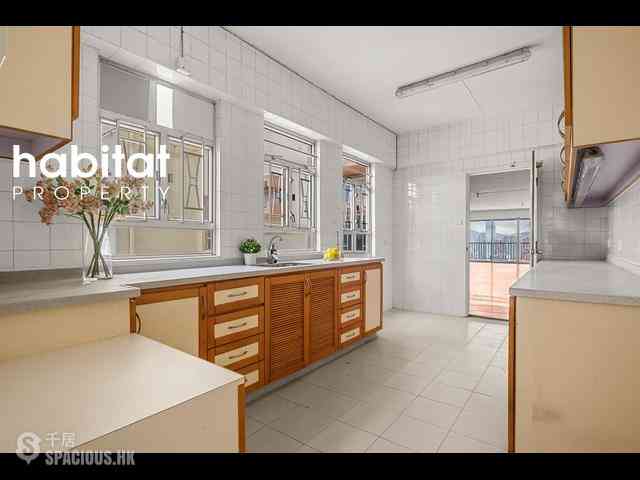 Mid Levels West - Fairmont Gardens 15